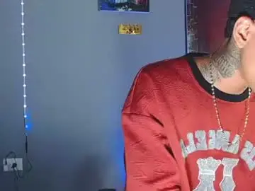Chaturbate Live Sex Cam of liiaam_lee_