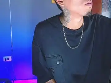 Chaturbate Live Sex Cam of liiaam_lee_