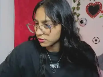 Chaturbate Best live sex cam show of paulacutexs