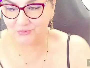 Chaturbate Live Sex Cam of cataleya_mom_
