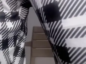 Chaturbate Free Live Porn of drake_brown_23