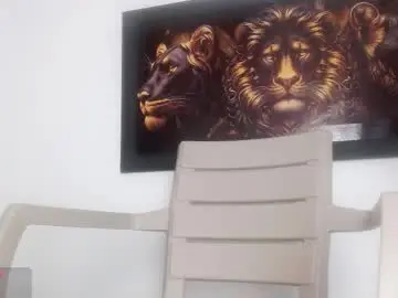 Chaturbate Live Porn of drake_brown_23