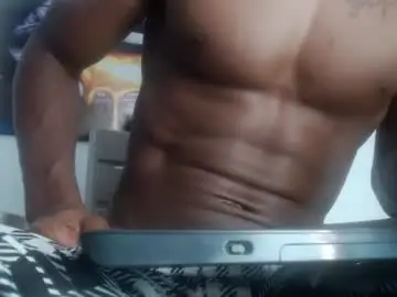 Chaturbate Live Sex Cam of drake_brown_23