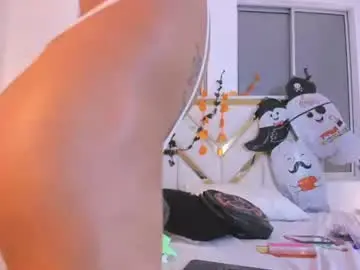 Chaturbate Free Live Porn of exotic_april