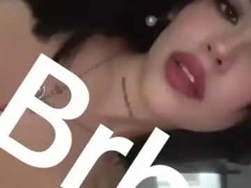 Chaturbate Live Sex Cam of guadalupe21_
