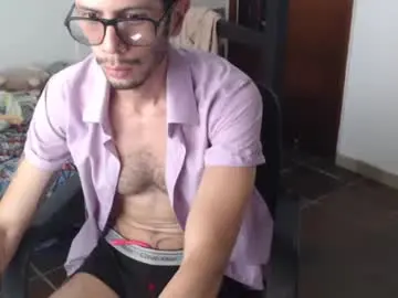Chaturbate Sex Chat of julfigo