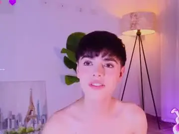 Chaturbate Live Sex Cam of sebbyross