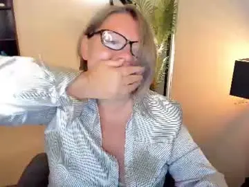 Chaturbate Adult Video Chat of shannonshine