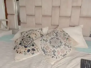 Chaturbate Watch Live Sex Cams of tashi_cute7