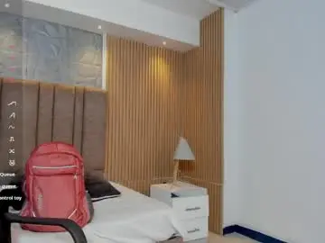 Chaturbate Live Sex Cam of kim_brown_