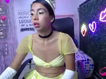 Chaturbate Live Sex of sandra_petite19