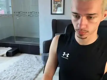 Chaturbate Live Sex Cam of kaydendrew