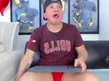 Chaturbate Sex Chat of angeline_focus