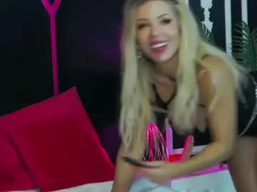 Chaturbate Live Sex Cam of emmavesper