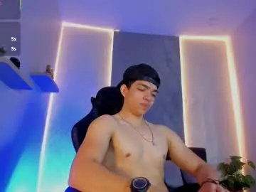 Chaturbate Live Porn of julian_mercier