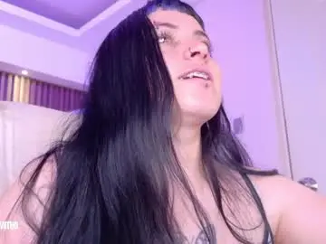 Chaturbate Nude Webcam of lucy_smith7