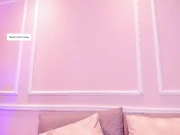Chaturbate Live Sex of maia_lion