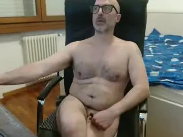 Chaturbate Live Sex of new_simi_74