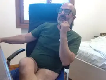 Chaturbate Free Porn Cam of new_simi_74
