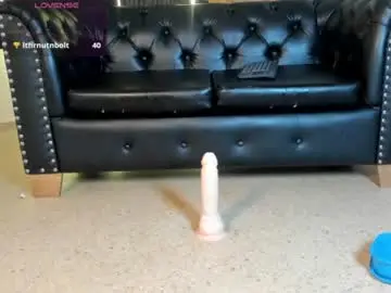 Chaturbate Adult Video Chat of titobell10