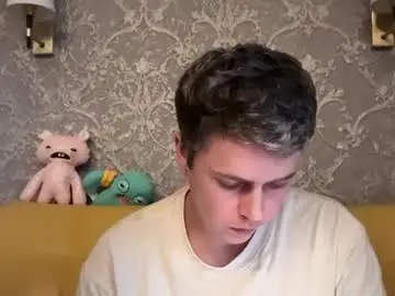 Chaturbate Best live sex cam show of danny_love01