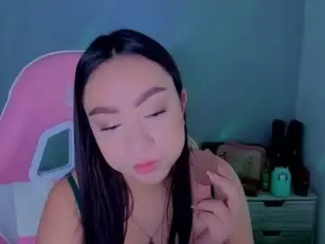Chaturbate Free Live Porn of lyavalmont