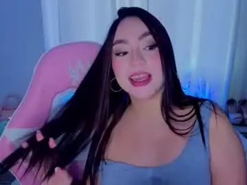 Chaturbate Live Sex Cam of lyavalmont