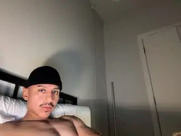 Chaturbate Best Webcam of xmomentumx