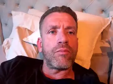 Chaturbate Live Sex Cam of youwantus69