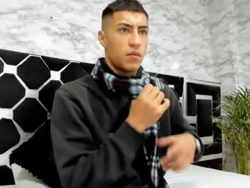 Chaturbate Adult Webcams of mr_porn_9