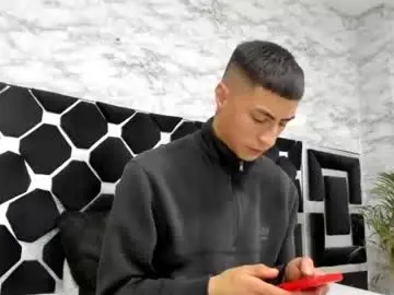 Chaturbate Adult Video Chat of mr_porn_9