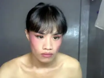 Chaturbate Live Sex Cam of ur_sweet_atarah18