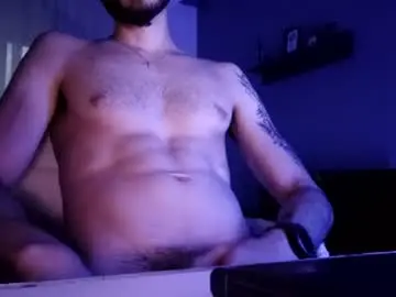Chaturbate Sex Chat of adrianohunt