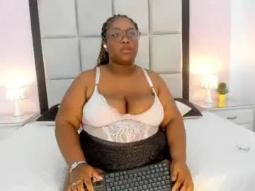 Chaturbate Live Sex Cam of treisyvixen