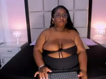 Chaturbate Adult Webcam of treisyvixen