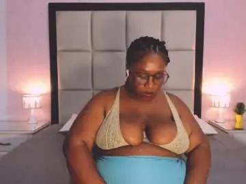 Chaturbate Private Sex Chat of treisyvixen