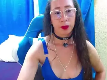 Chaturbate Nude Webcam of gia_leinn