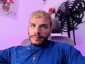 Chaturbate Best live sex cam show of lian_ferrer_