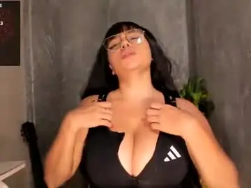 Chaturbate Live Sex Cam of noor_bloom