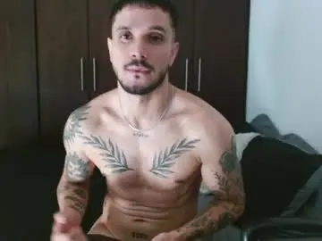 Chaturbate Free Porn Cam of santti_torres