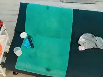 Chaturbate Live Sex Cam of 18not20