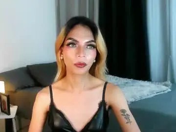 Chaturbate Live Sex Cam of cum_ofdesire