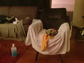 Chaturbate Sex Cam of honeybunnybedpet