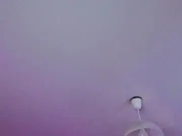 Chaturbate Live Sex Cam of mariana_meow