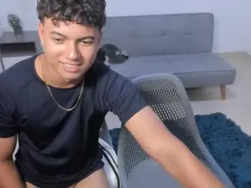 Chaturbate Live Sex of santy_stump