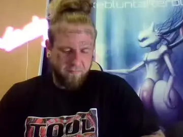 Chaturbate Live Porn of smokebluntafterblunt