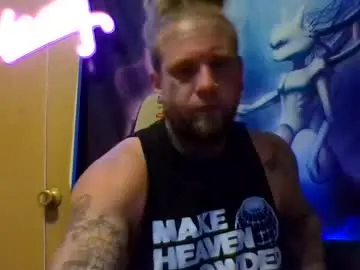 Chaturbate Live Sex Cam of smokebluntafterblunt