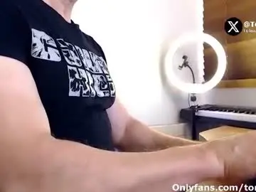 Chaturbate Watch Live Sex Cams of tomfoxcam