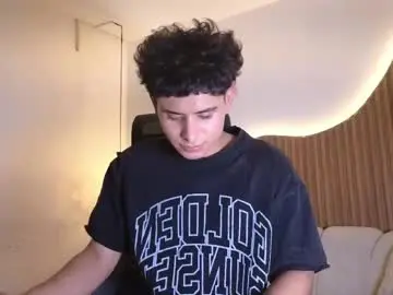 Chaturbate Live Sex Cam of xander_vg