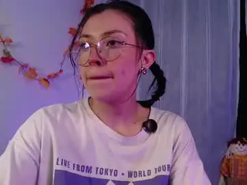 Chaturbate Private Sex Chat of elly_uwuw